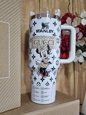 Stanley 40 oz Quencher H2.0 Tumbler